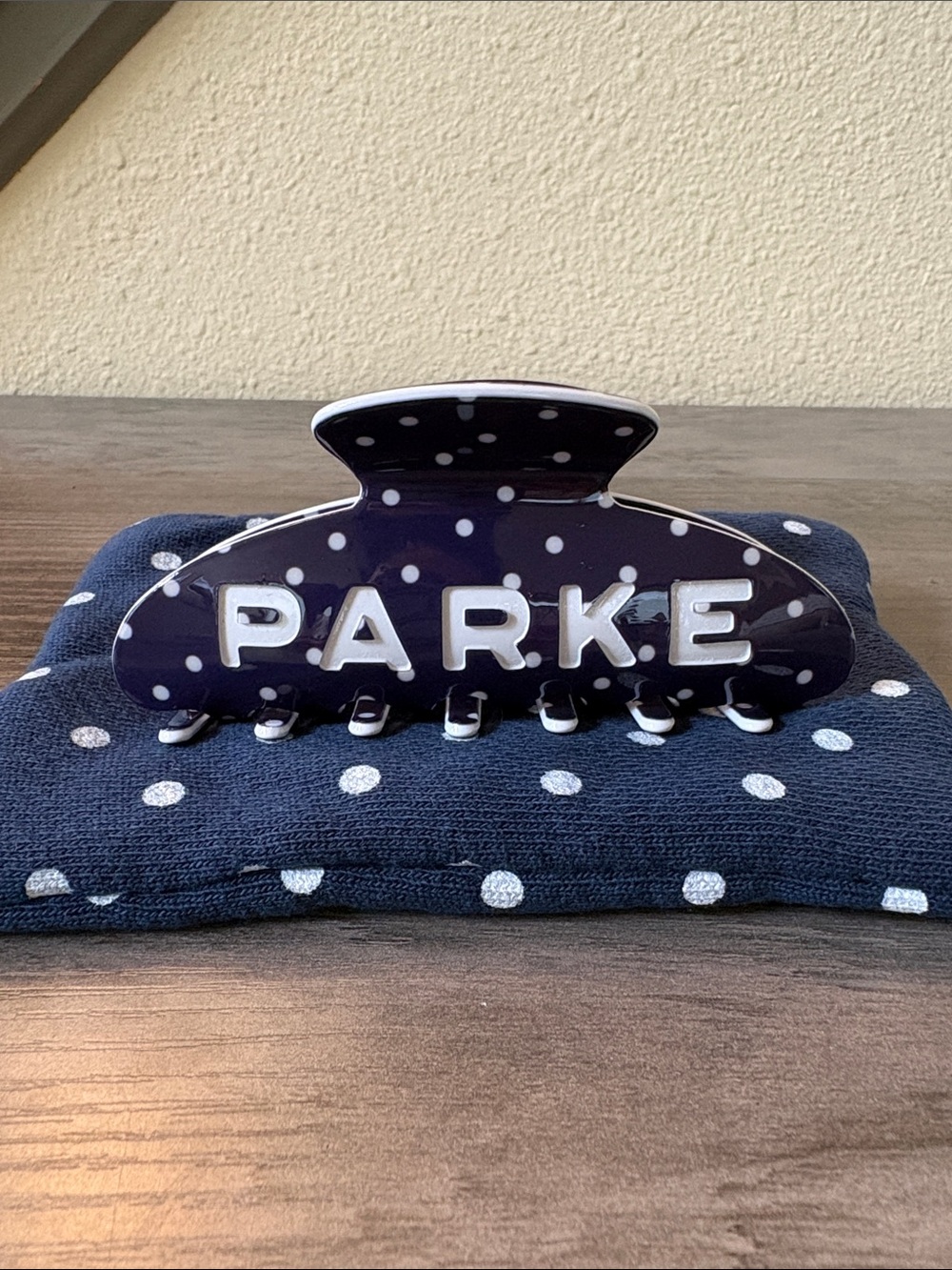 PARKE NWT Authentic Denim Polka Dot Hair Claw Clip & Adorable Zipper Pouch
